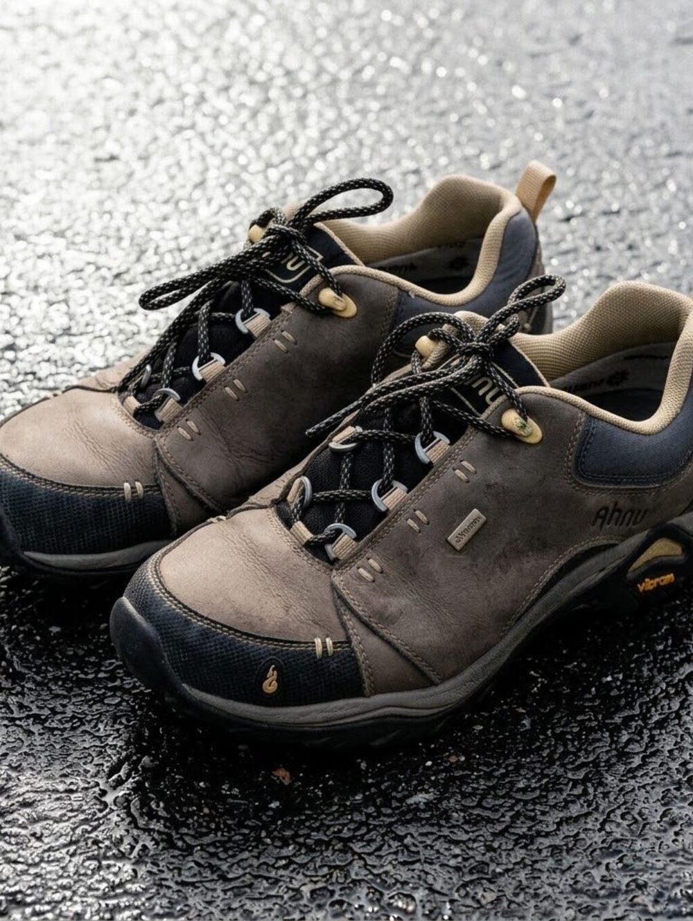 Ahnu Womens 7 Brown Waterproof Hiking Shoes Vibram Sole eVent Gorpcore